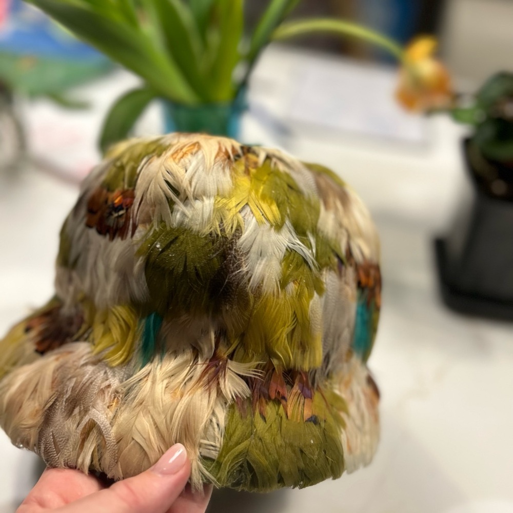 Vintage Schiaparelli Feathered Hat - Multicolor